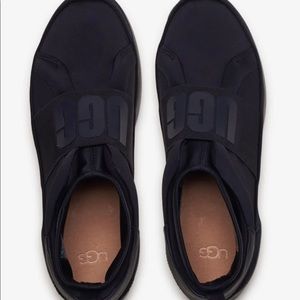 UGG Nuetra Sneakers in Black